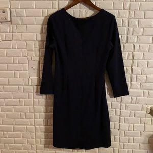 NWOT Yu Lin ge woman’s dress blue size 12 39 length x 17 wide.